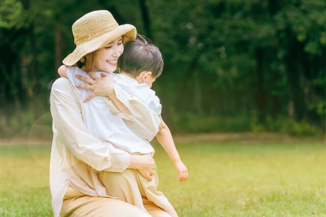 穏やかなママと子ども