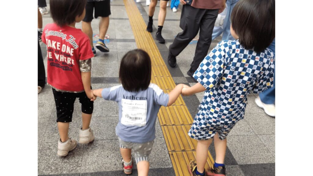 5歳男の子が喧嘩から仲直り
